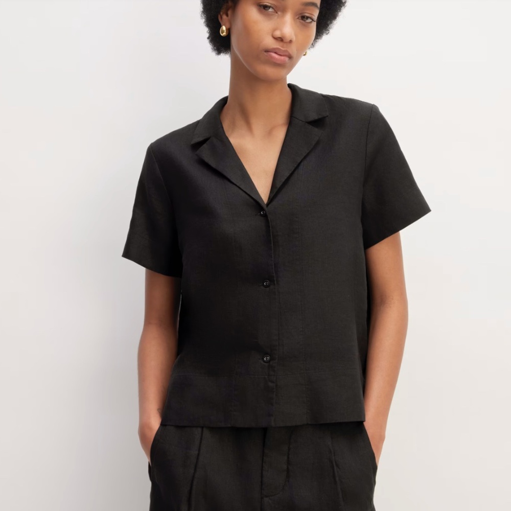 Black linen short sleeve shirt